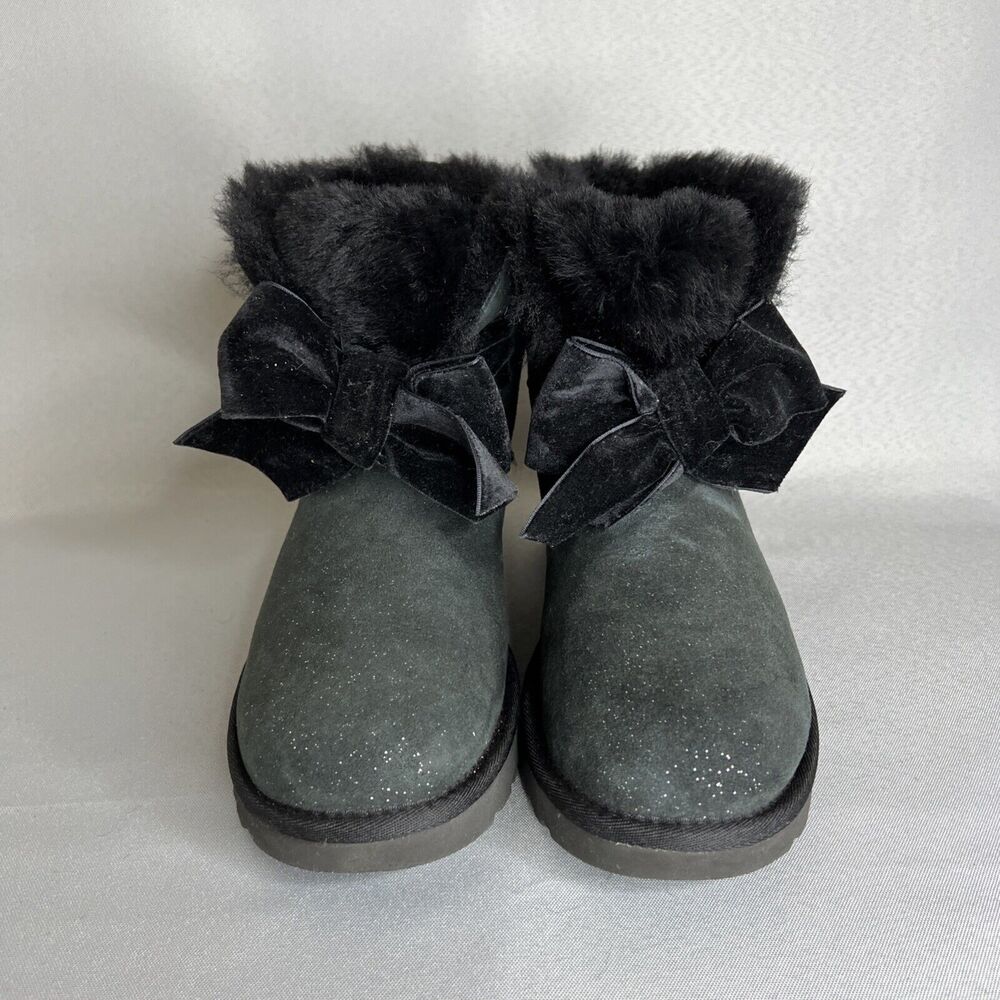 Women's Ugg Boots Sz 7 Black Gita Twinkle Bow Mini Bootie Satin Bow Glitter-like - Picture 8 of 16